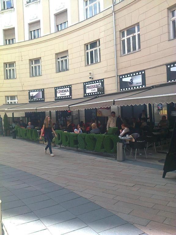 Gold Apartment Budapeszt Zewnętrze zdjęcie